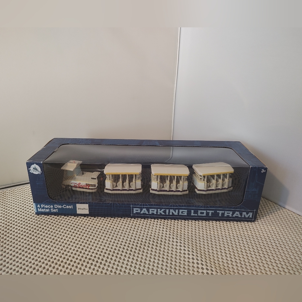 Disney Parking Lot Tram 4 Piece Die-Cast Metal Set NWT